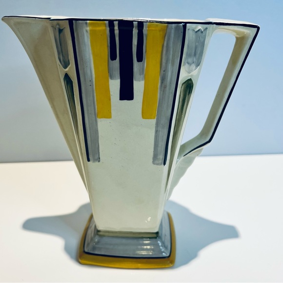 1930s Antique Art Deco Santoy Gibson's England Jug or Vase
